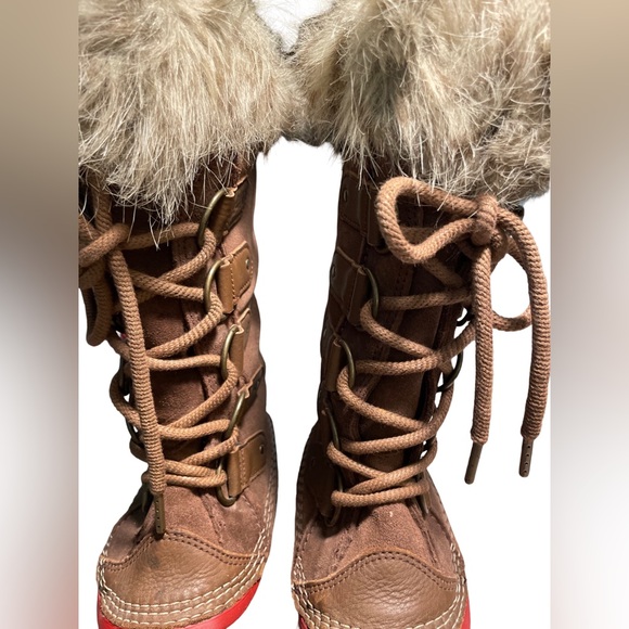Sorel “Joan of Arctic” boots - Picture 4 of 9